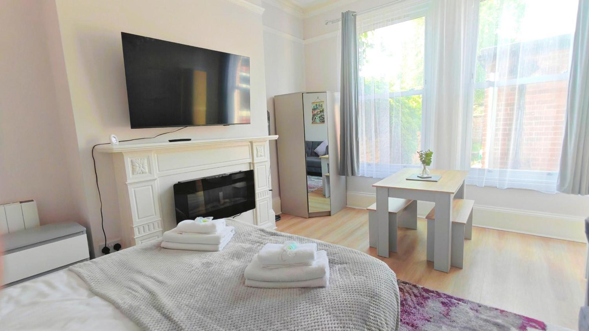 Stylish York Studio Екстер'єр фото
